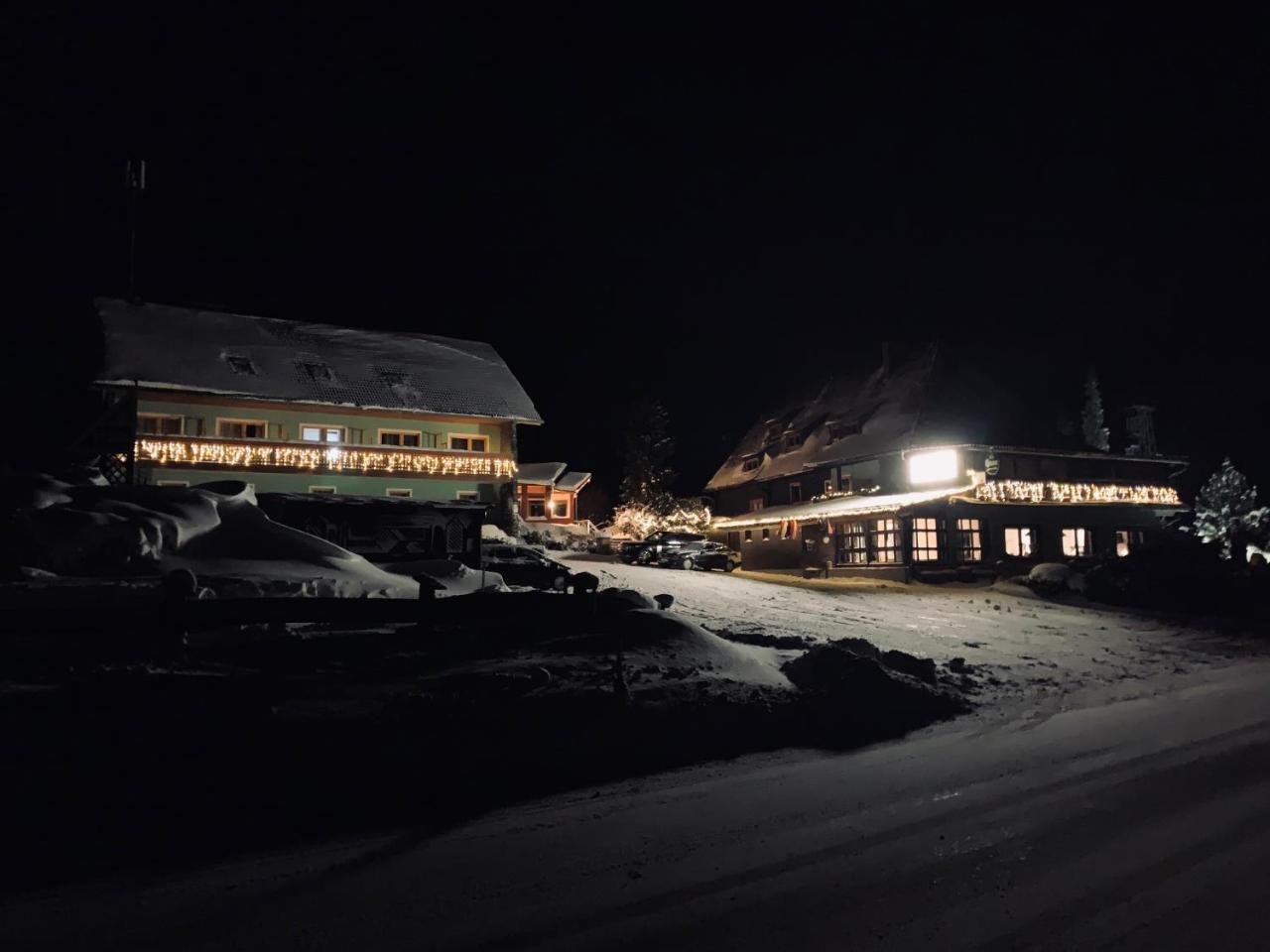 Gasthof Draxlerhaus Hotell Hohentauern Eksteriør bilde