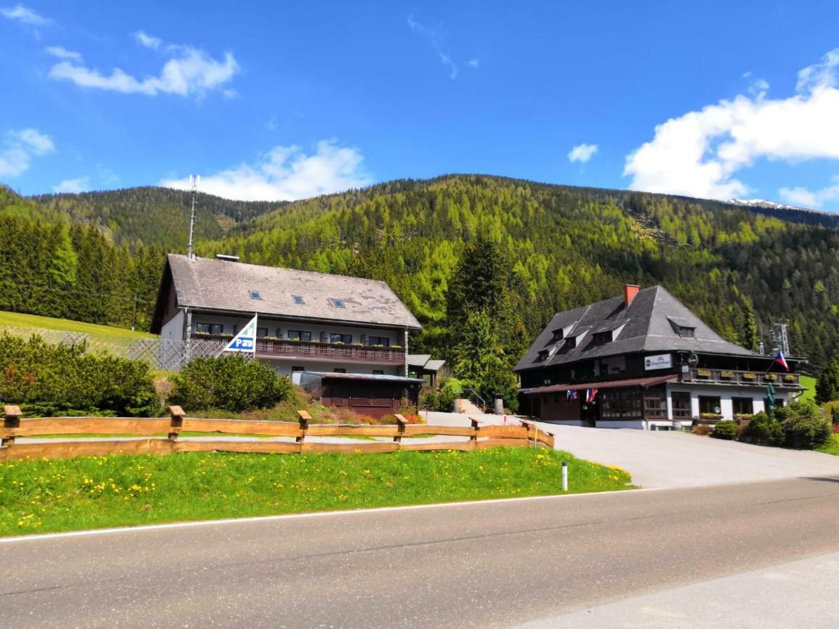 Gasthof Draxlerhaus Hotell Hohentauern Eksteriør bilde